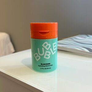 Bubble slam dunk hydrating moisturizer